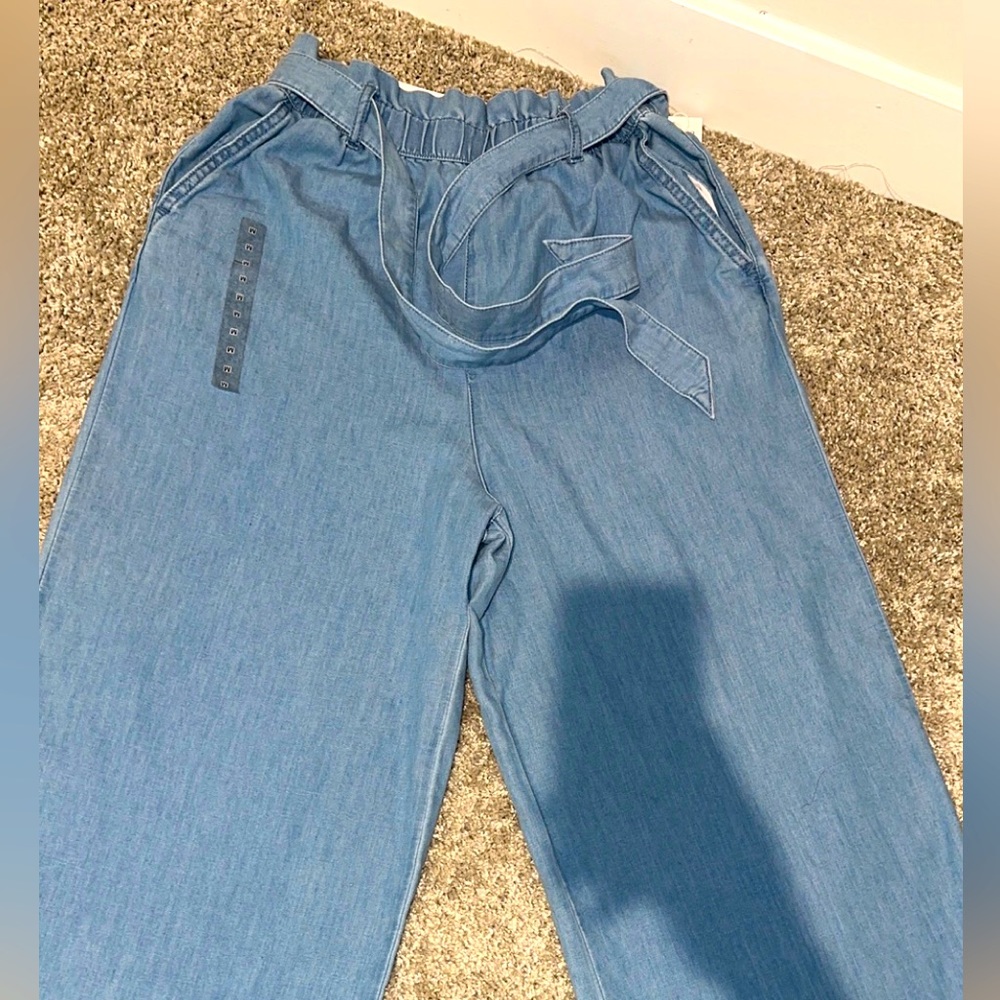 H&M pants.